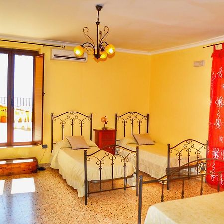 B&B Anita Αγκριτζέντο Εξωτερικό φωτογραφία